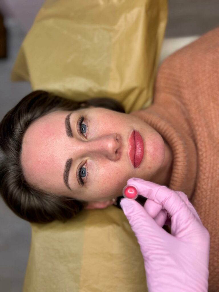 semi-permanent-makeup-course-worthing